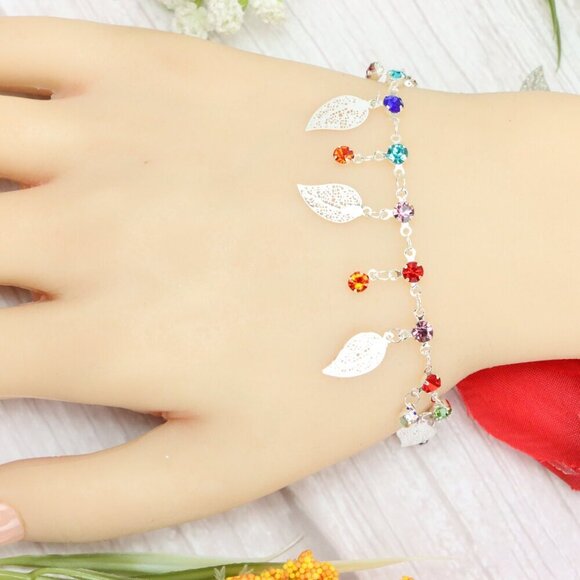 "Trendy Handmade Bracelet – A Thoughtful Gift for Girls & Women | UNVRC1170 - Picture 2 of 10